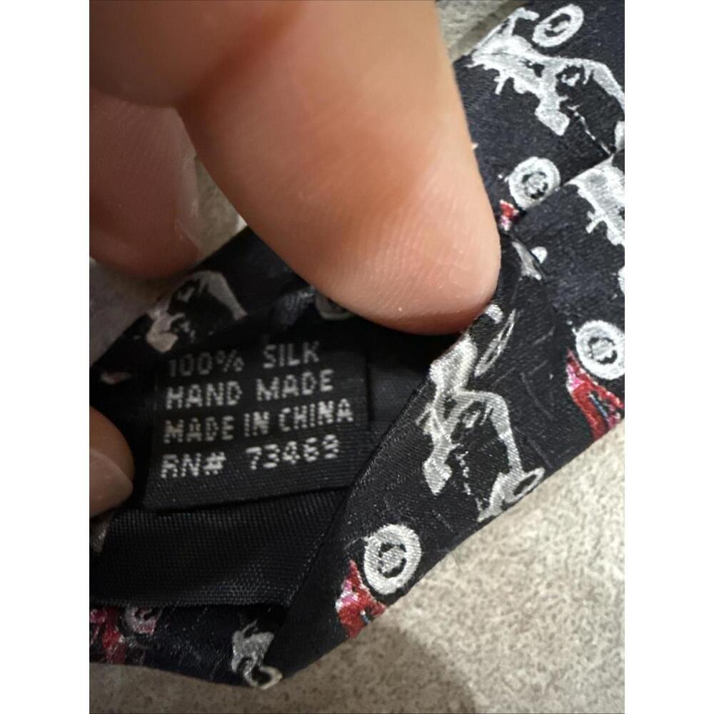 Vintage Classic Antique Cars Mens Neck Tie 100% Silk Hot Rod Pink Black 60” - Picture 4 of 4